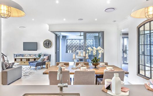 Stunning manor estate in Dallas